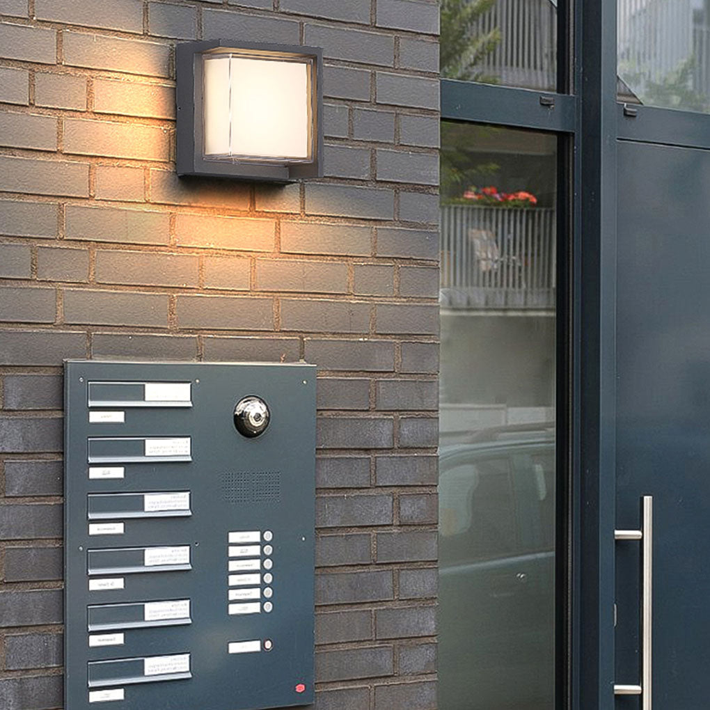 Modern Outdoor Wall Light Round & Square Waterproof Aluminum