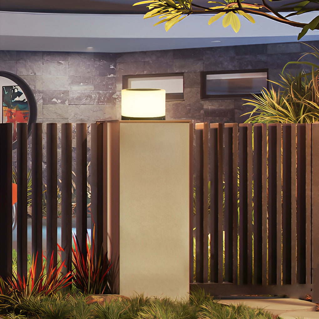 Modern Solar LED Outdoor Post Light – Waterproof Stainless Steel