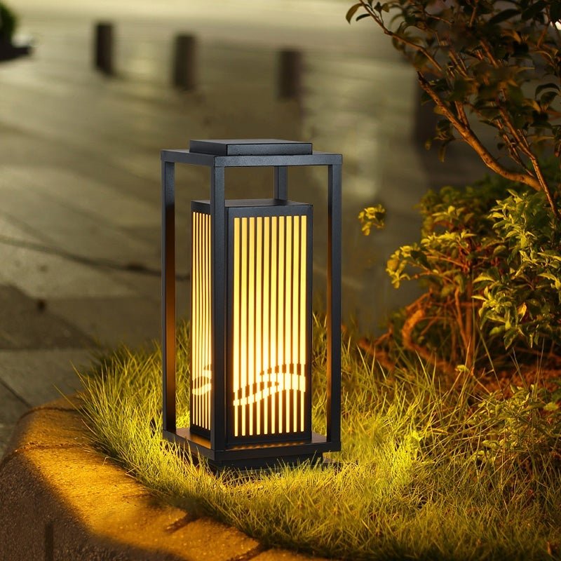 Modern Geometric LED Outdoor Lantern – Solar or Hardwired Black Metal