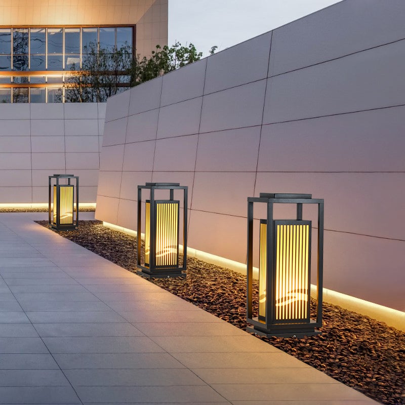 Modern Geometric LED Outdoor Lantern – Solar or Hardwired Black Metal