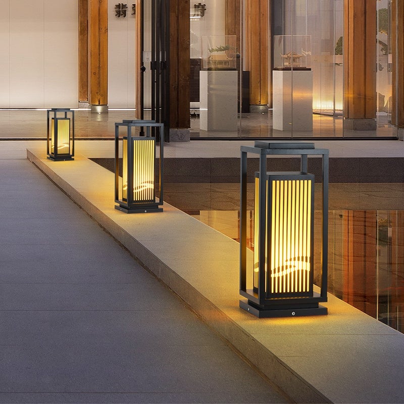 Modern Geometric LED Outdoor Lantern – Solar or Hardwired Black Metal