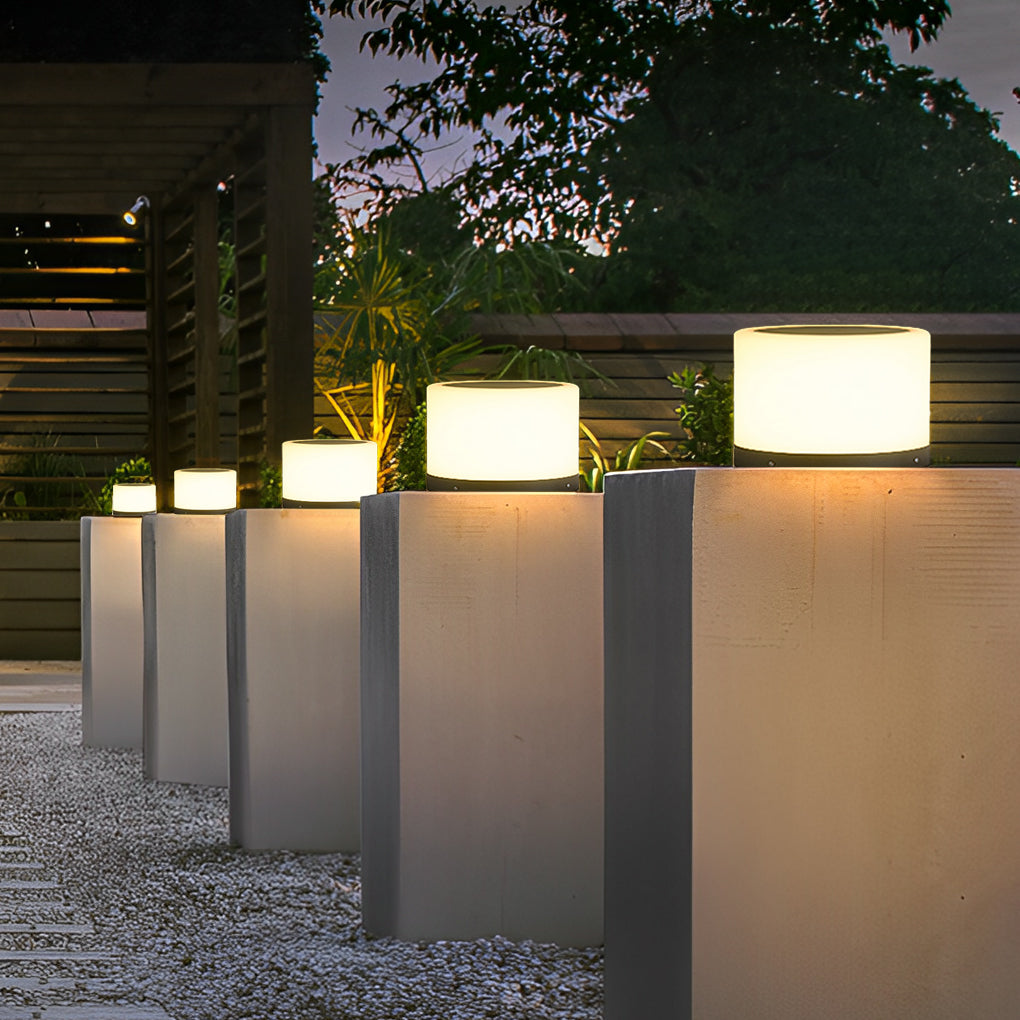 Modern Solar LED Outdoor Post Light – Waterproof Stainless Steel