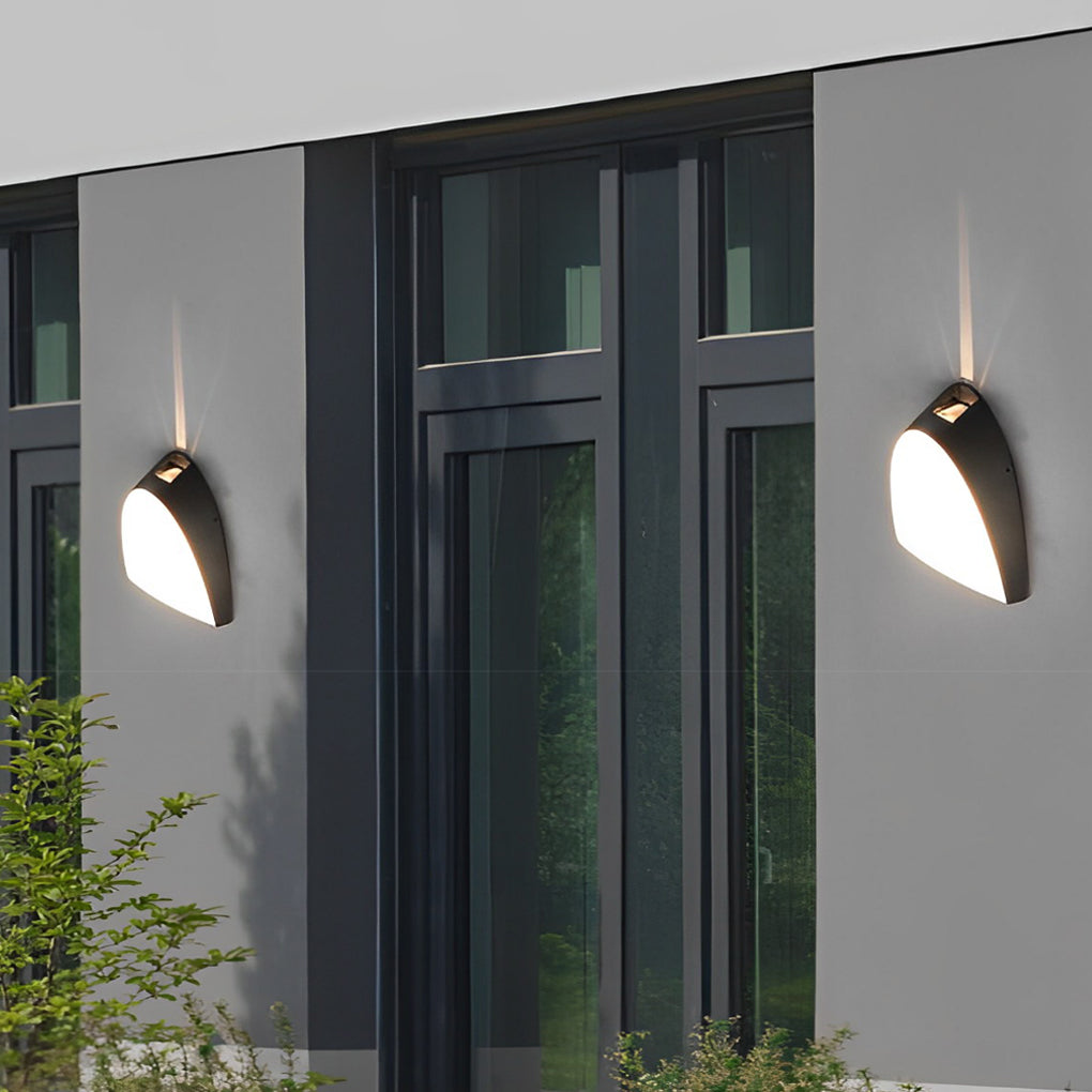 Modern Black Aluminum Outdoor Wall Sconce with LED Light