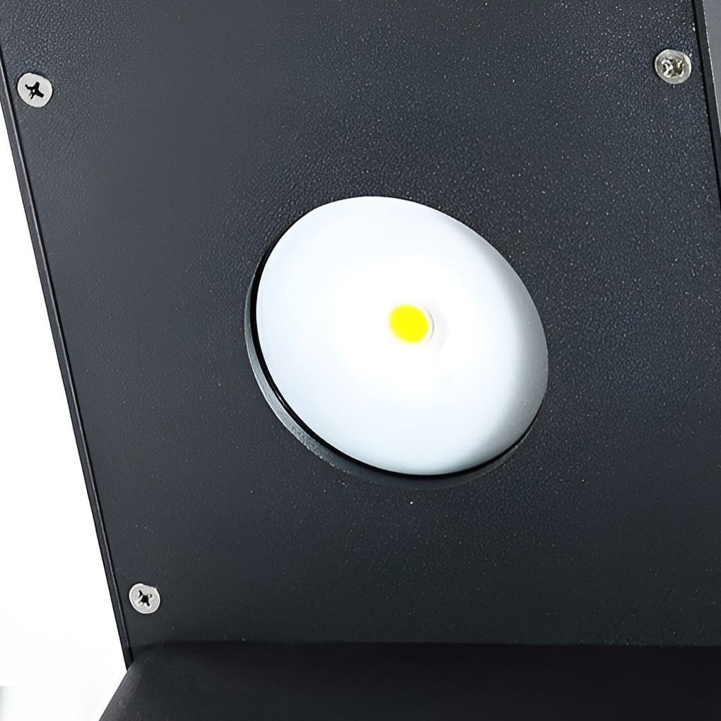 Solar Pathway Lights with Dusk-to-Dawn Sensor LED Outdoor Landscape