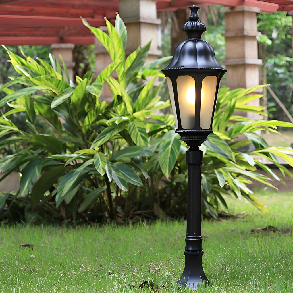 Black Aluminum Outdoor Pathway Lamp Post with Glass Shade
