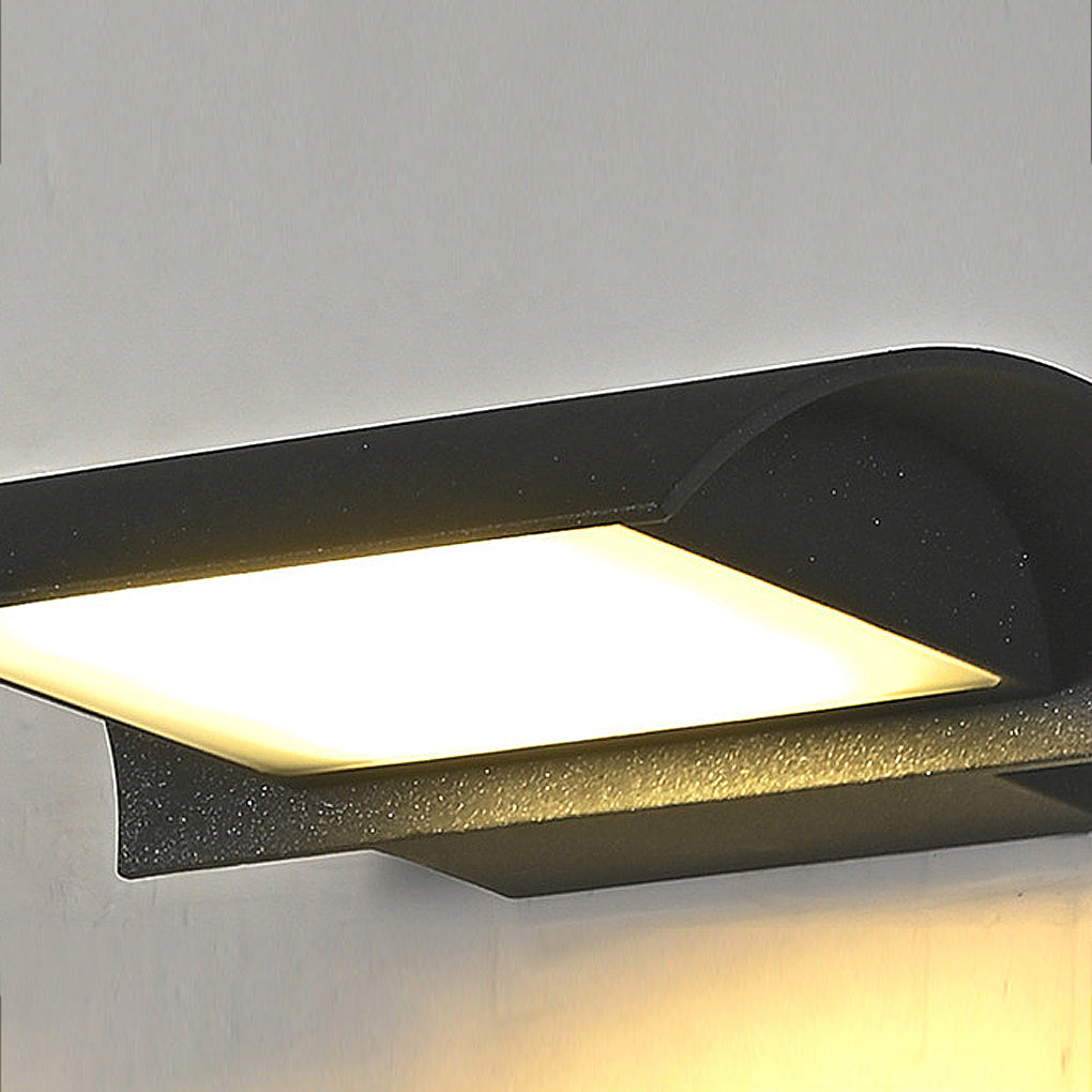 Curved LED Outdoor Wall Lamp – Black Aluminum Waterproof Sconce