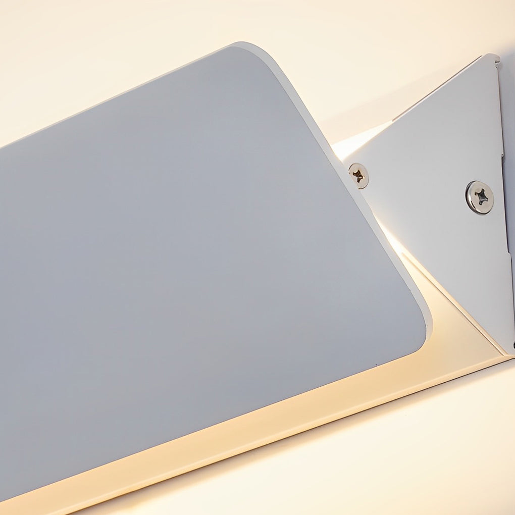 Adjustable Rectangular LED Wall Lamp with 270° Rotation - White