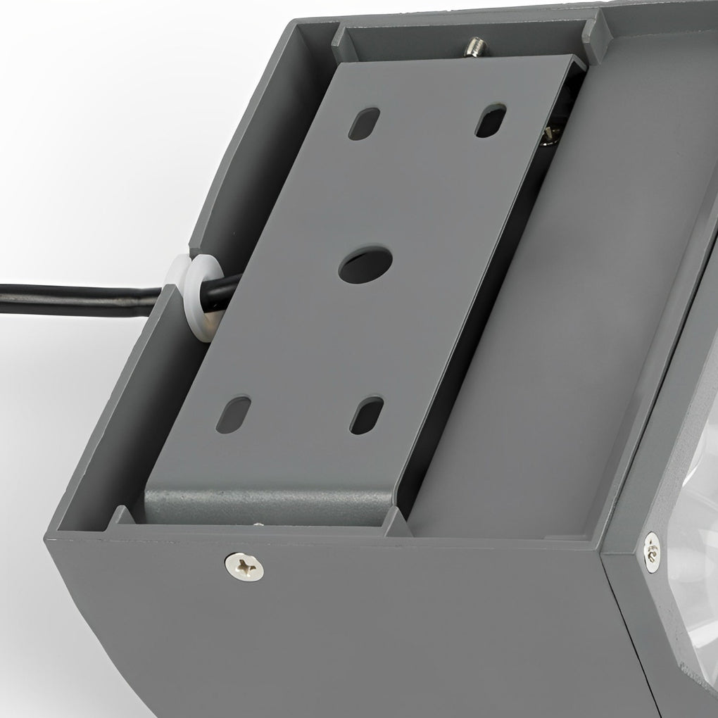 IP65 Waterproof Modern LED Outdoor Wall Spotlight 24W