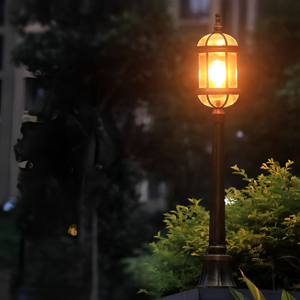 Vintage Golden LED Outdoor Pathway Light | European Lawn Lamp