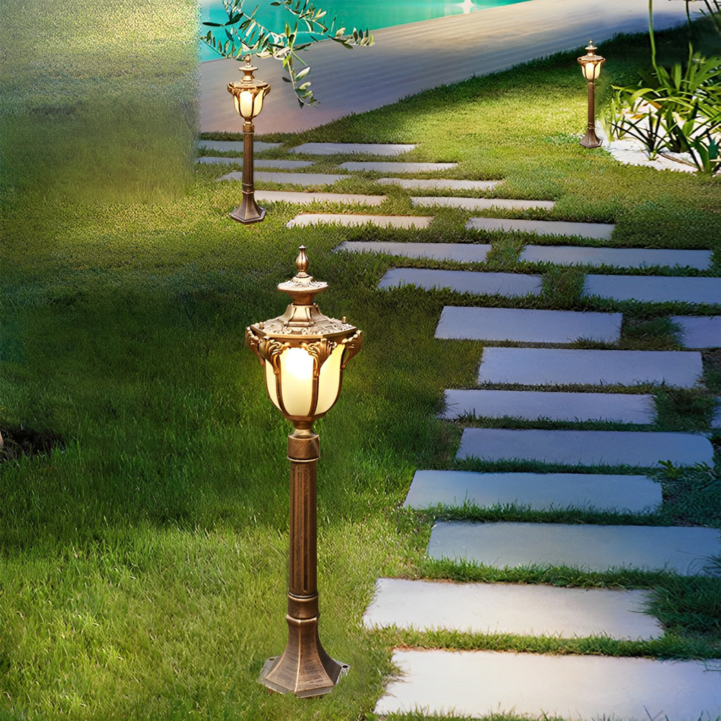 Industrial Outdoor Pathway Lamp Post - Die-Cast Aluminum & Glass