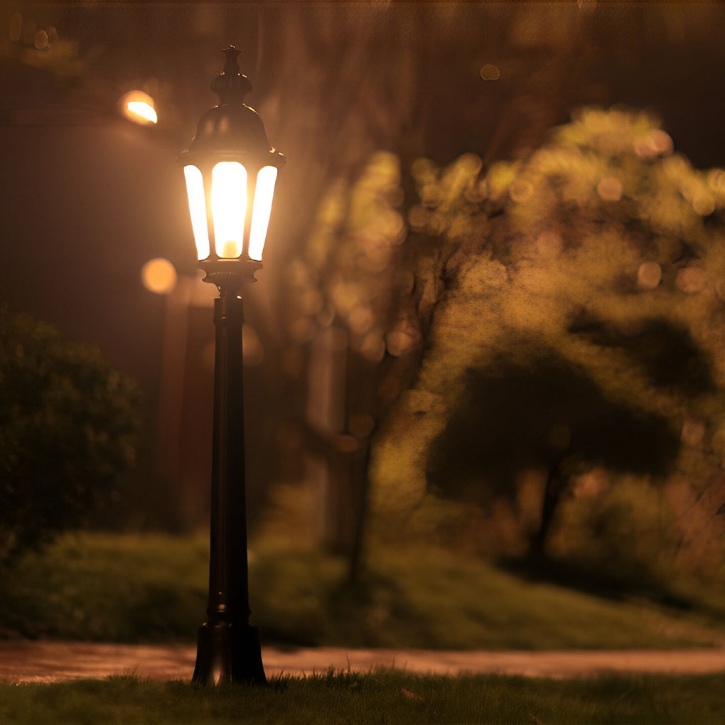 Black Aluminum Outdoor Pathway Lamp Post with Glass Shade