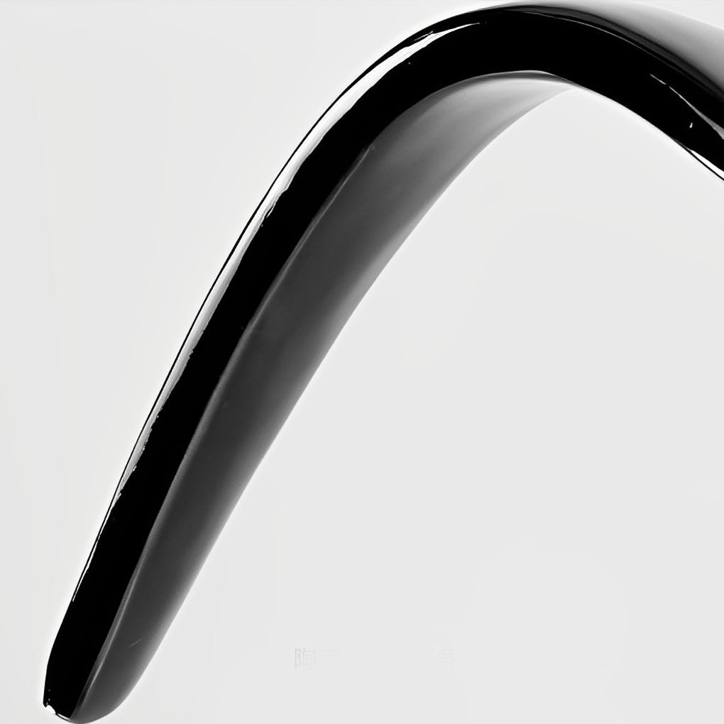 Seagull Wing LED Pendant Light – Modern Sculptural Ceiling Lamp