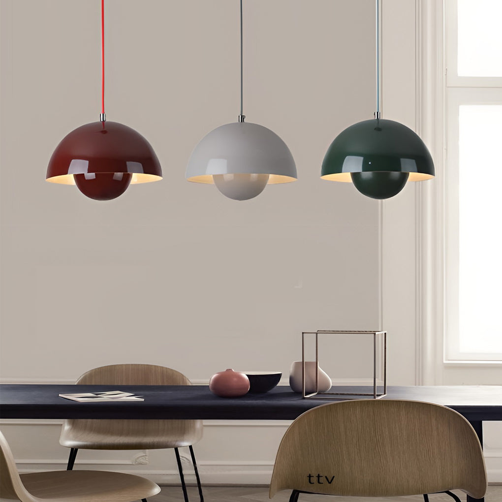 Mushroom Pendant Light – Metal Dome Shade with Warm Glow