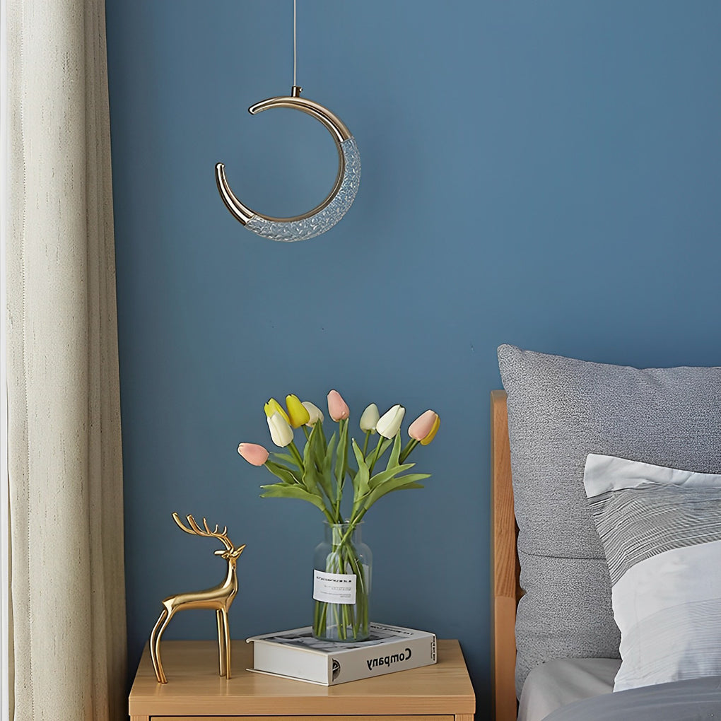 Modern Curvy Moon LED Pendant Light with Electroplated Aluminum