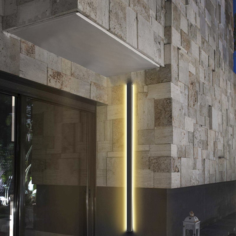 Linear Metal Outdoor Wall Light – Waterproof IP65 Black LED Sconce