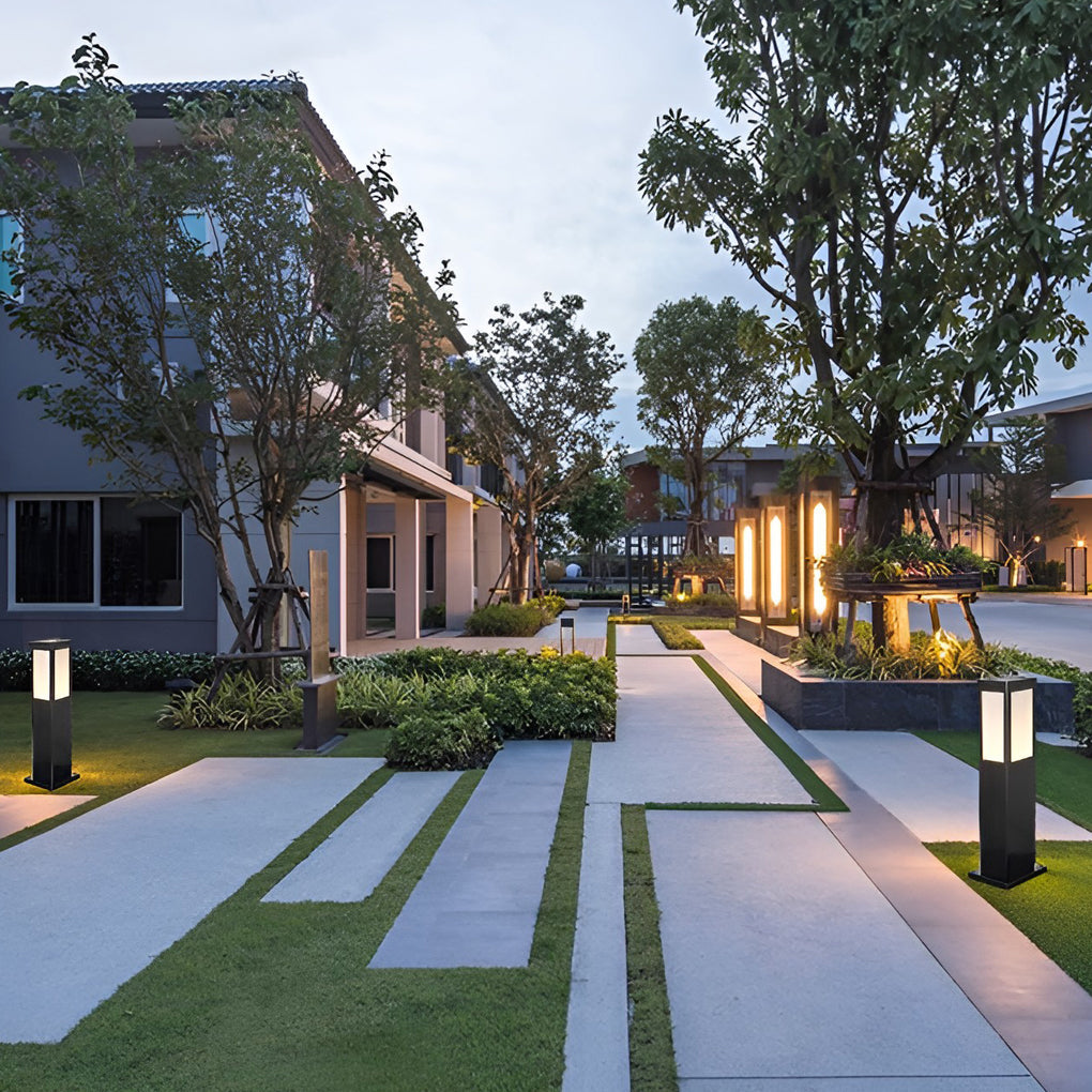 Solar LED Bollard Light with Remote Control – Industrial Pathway