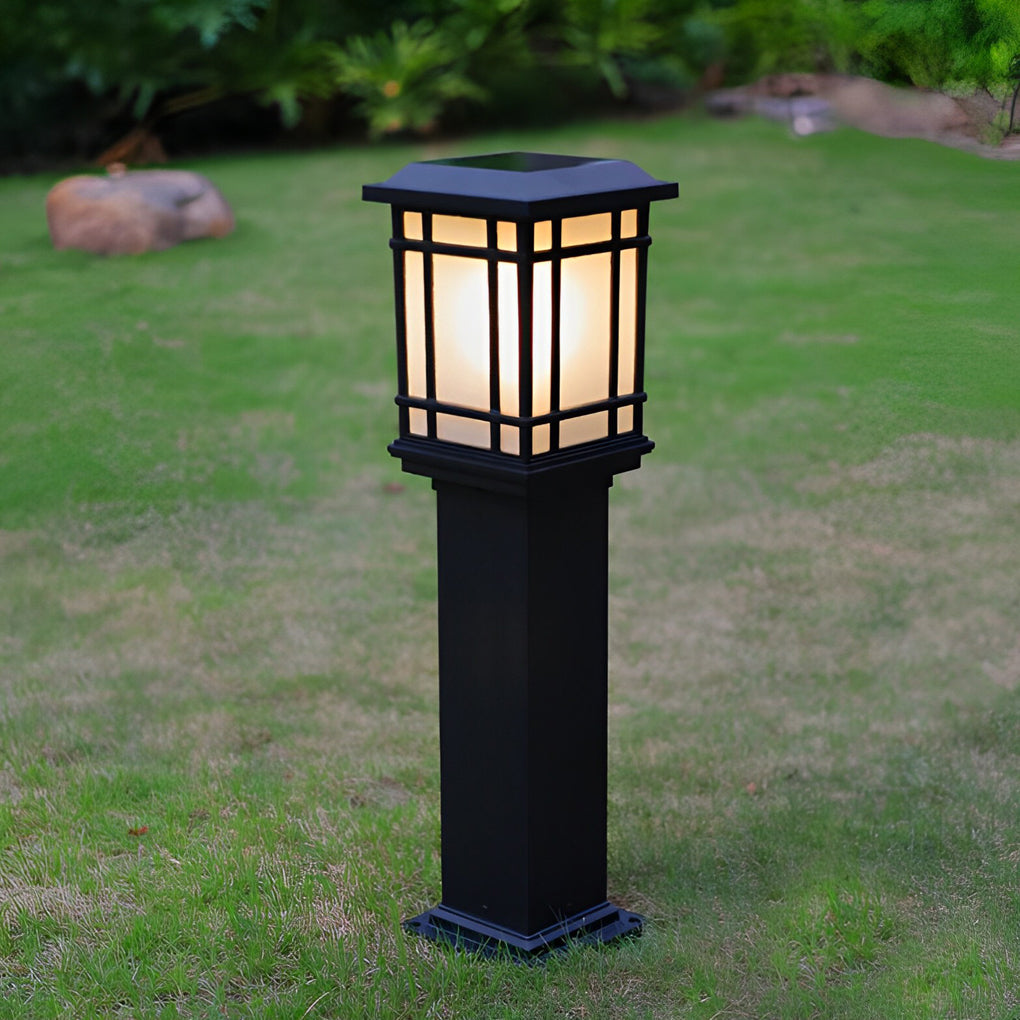 Modern Black Solar Pathway Bollard Light with Three-Step Dimming
