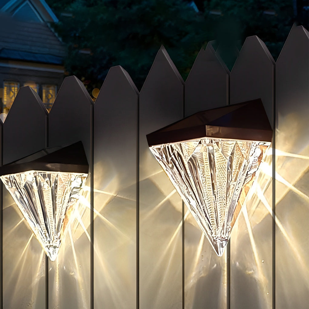 Geometric Solar LED Outdoor Wall Light – Modern Waterproof Black