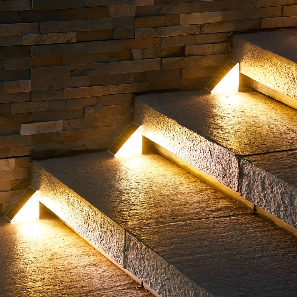 Solar LED Step Light – Modern Waterproof Outdoor Deck Lighting