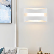 Minimalist LED Wall Sconce – Iron & Acrylic Nordic Design