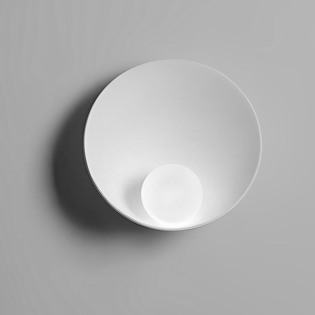Modern Nordic White Resin Glass Round Wall Sconce