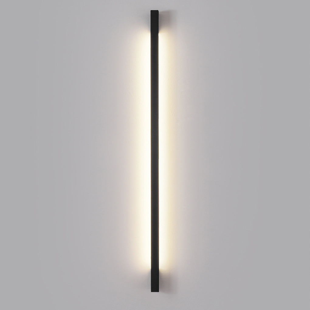 Minimalist LED Strip Wall Light with 3-Step Dimming - Black Iron