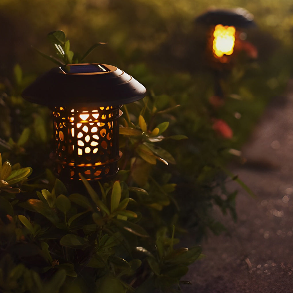 Modern Hollow LED Solar Lawn Light with Flame Flicker Effect
