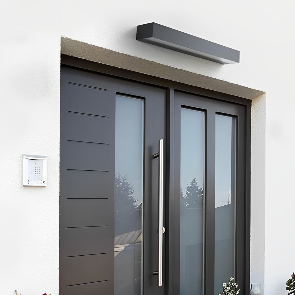 Modern Linear Outdoor Wall Light - Aluminum IP65 Waterproof LED