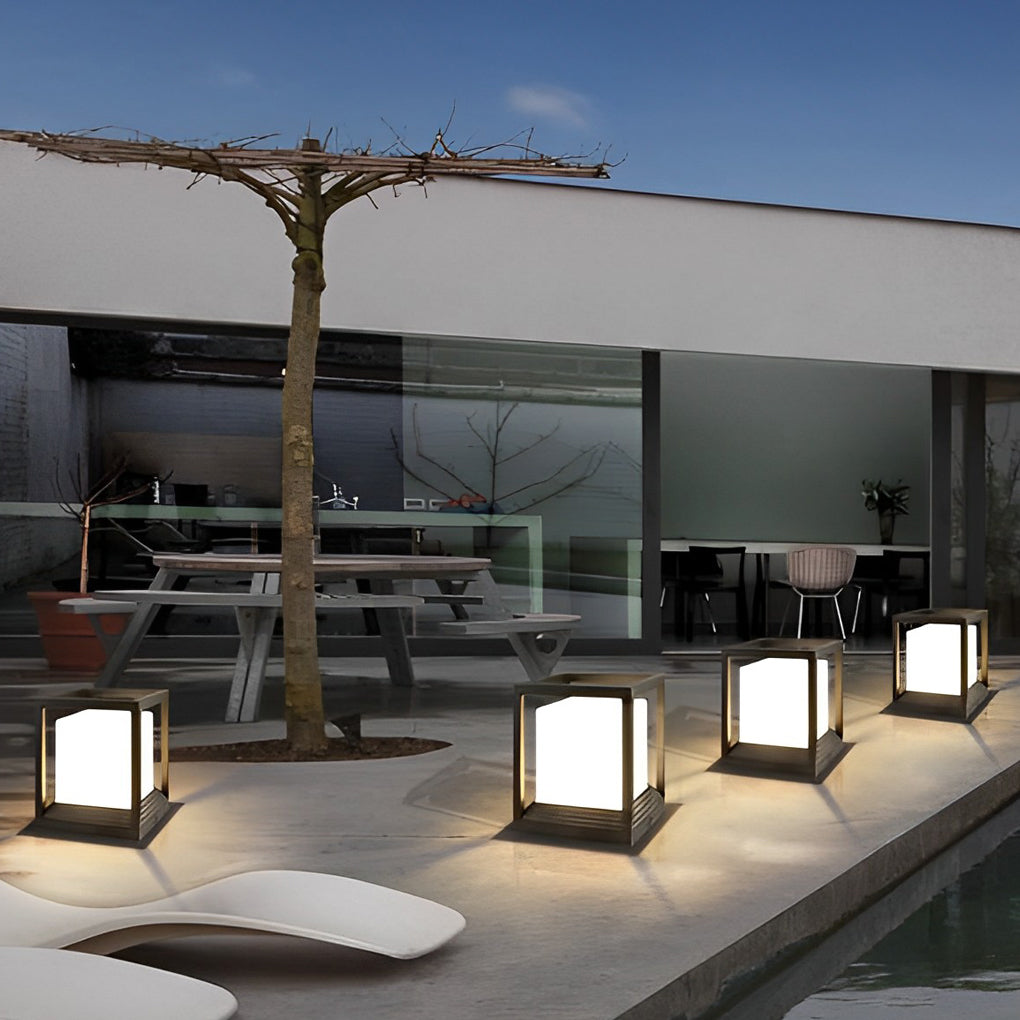 Modern Square Aluminum Solar LED Outdoor Fence Post Light