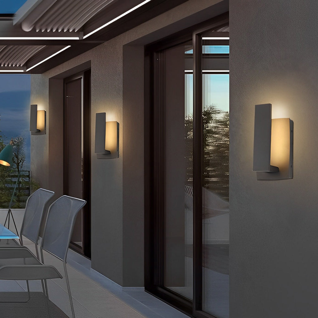 Modern Aluminum LED Outdoor Wall Light - Waterproof Black Sconce