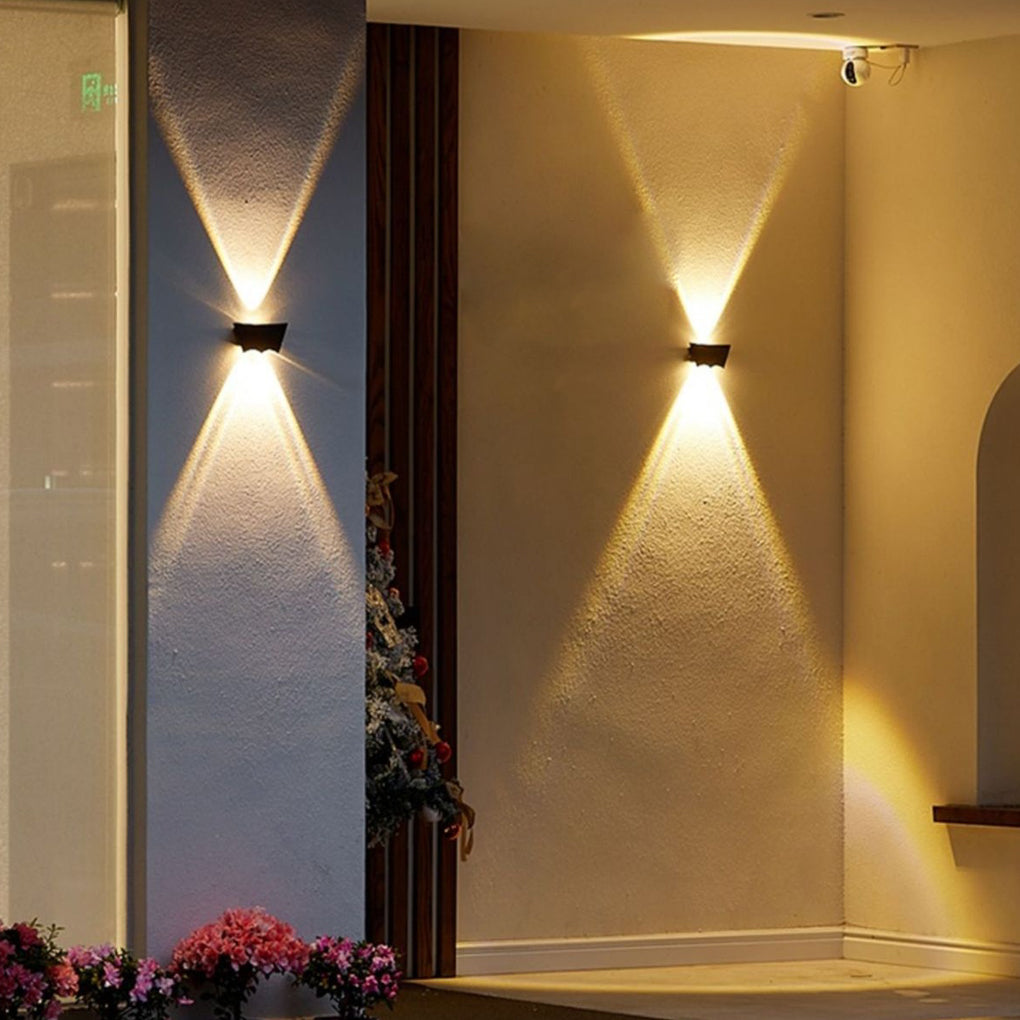 Modern LED Up Down Wall Washer Light – Waterproof Outdoor Black