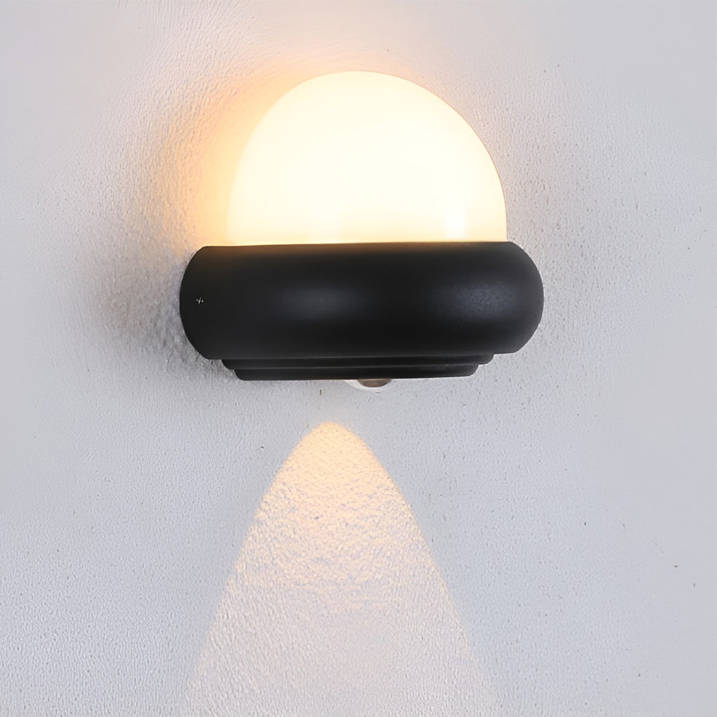 Modern Up Down LED Outdoor Wall Sconce Waterproof Aluminum Black