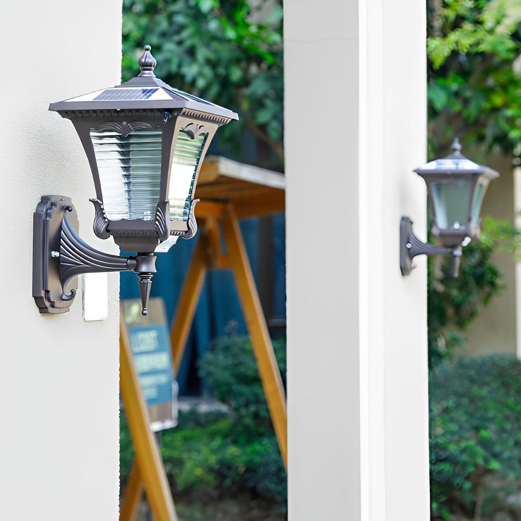 Modern Striped Glass Solar LED Outdoor Wall Light - Black