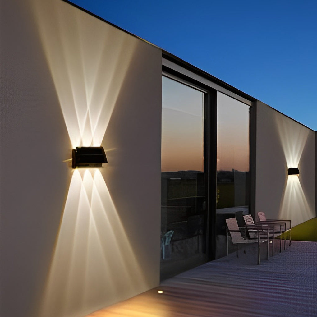 Modern Solar LED Wall Light with Intelligent Light Control