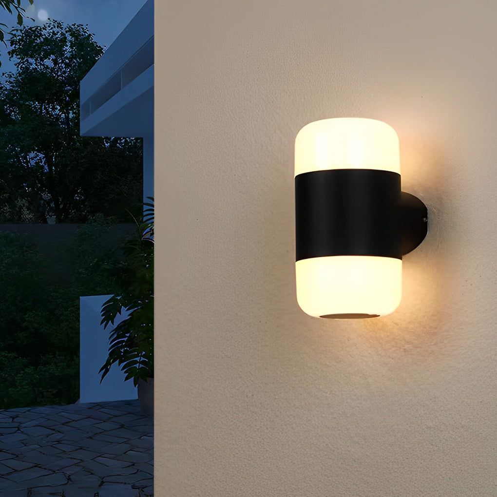 Modern Black Aluminum Outdoor Wall Lamp with LED Up Down Light