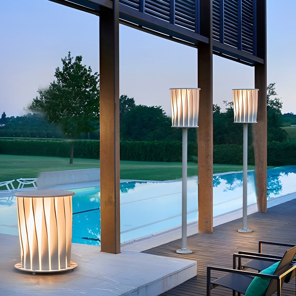 Modern Outdoor Floor Lamp with Rotating Slats & IP65 Waterproof