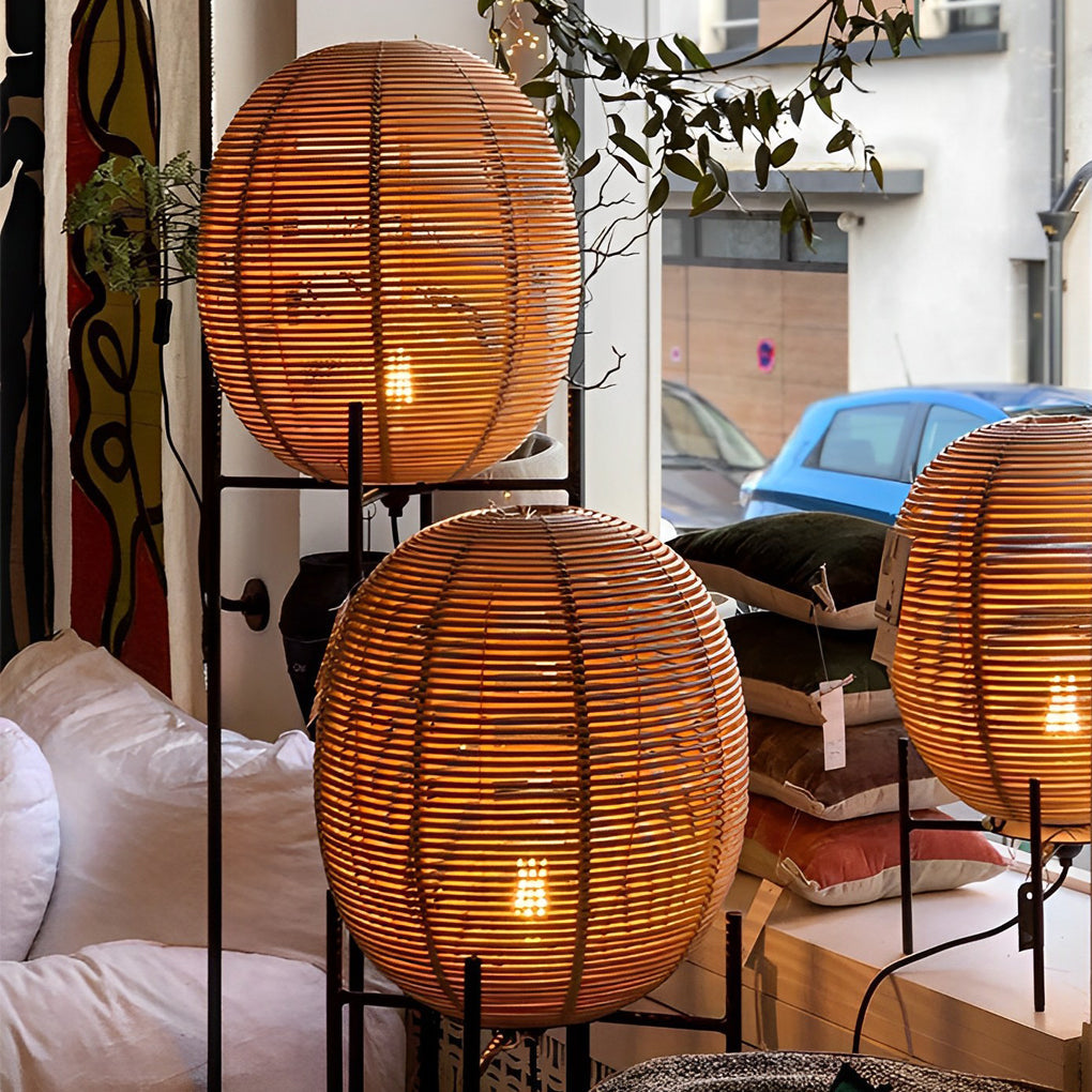 Rattan Floor Lamp with Black Metal Frame – Modern Rustic Design