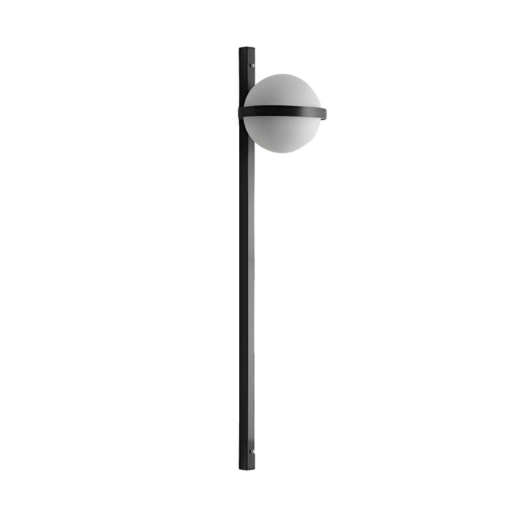 Modern Outdoor Wall Light with Flowerpot Design in Black