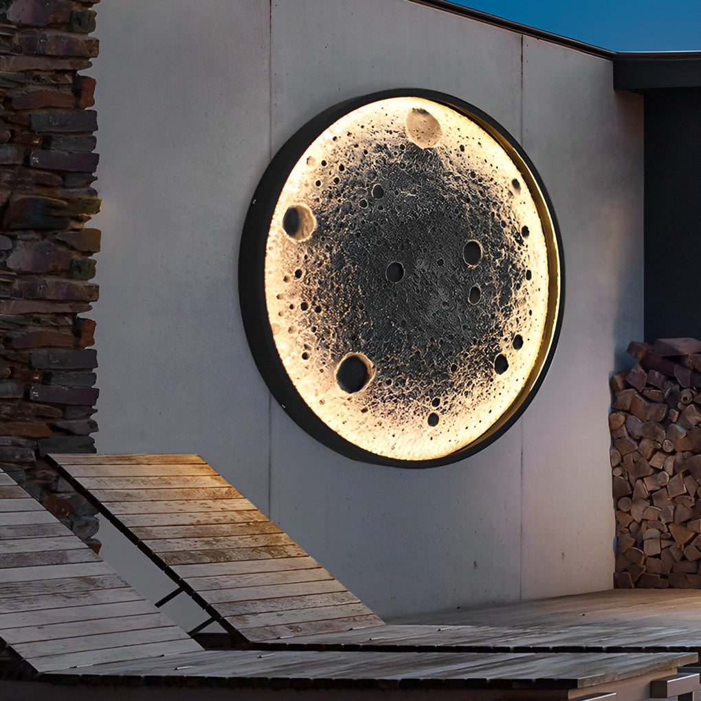 Modern Moon LED Outdoor Wall Light - Waterproof Aluminum Fixture