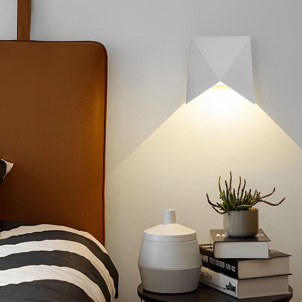 Geometric LED Aluminum Waterproof Wall Sconce Modern Outdoor Light