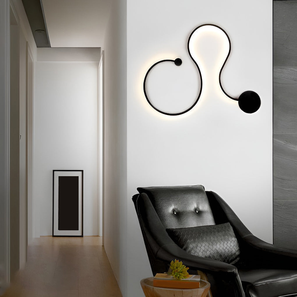 Curved Linear LED Wall Sconce - Modern Black Metal Wall Light