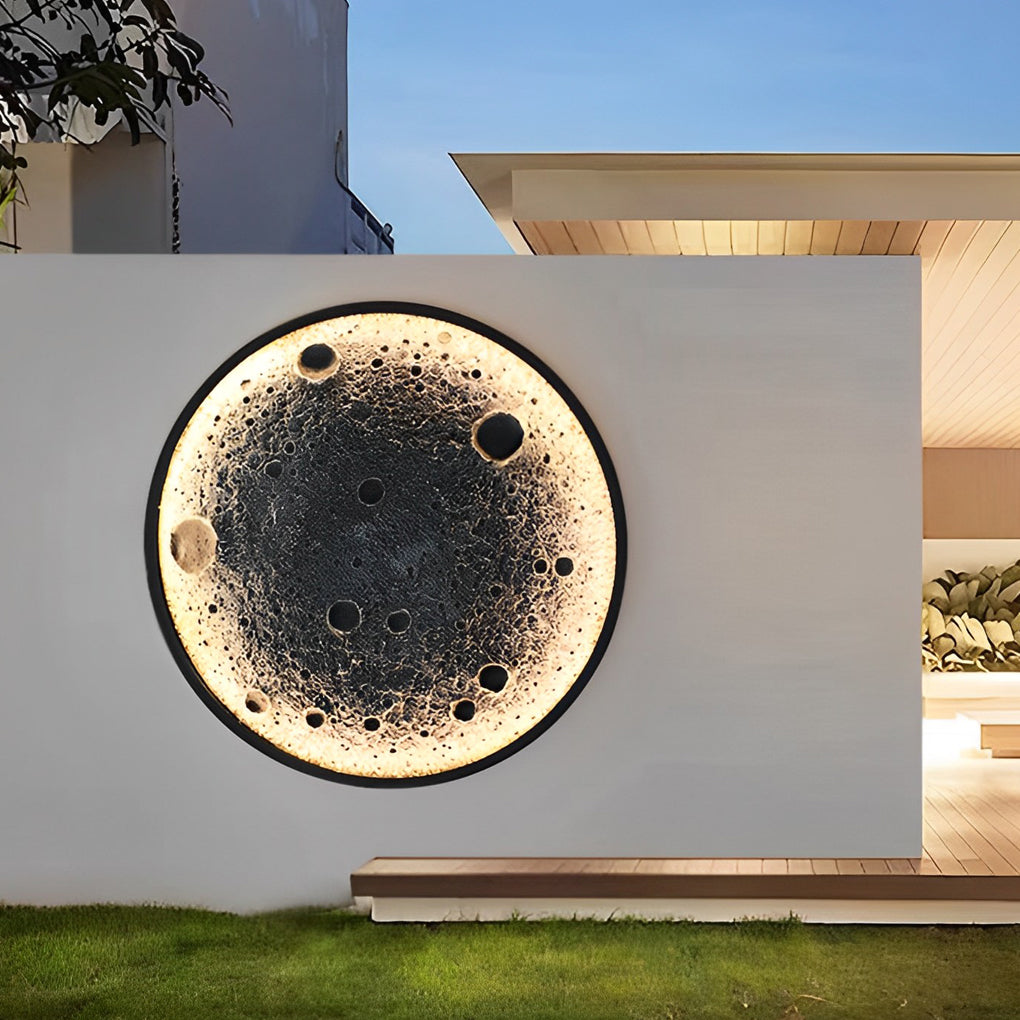 Modern Moon LED Outdoor Wall Light - Waterproof Aluminum Fixture
