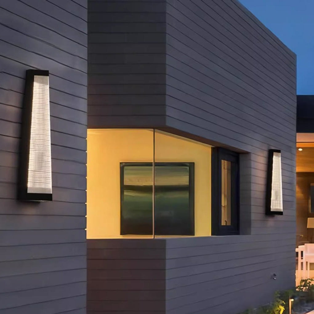 Modern Striped Acrylic LED Outdoor Wall Light - Waterproof Black