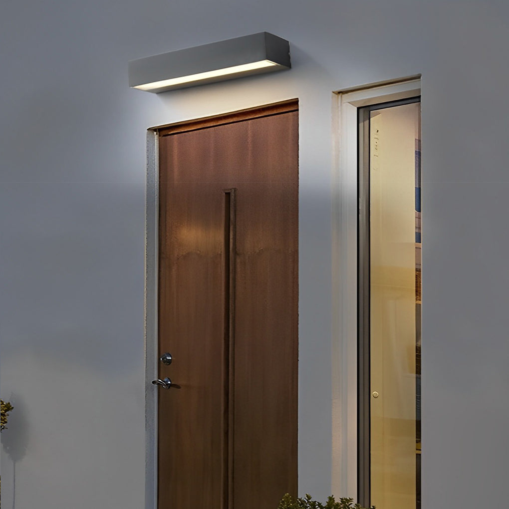 Modern Linear Outdoor Wall Light - Aluminum IP65 Waterproof LED