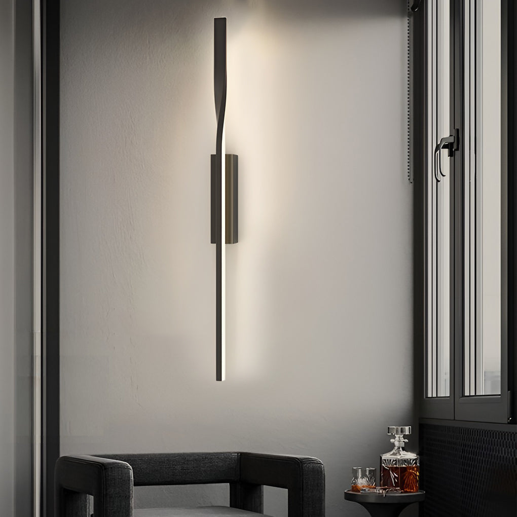 Modern Linear LED Wall Sconce in Black Iron | Minimalist Design