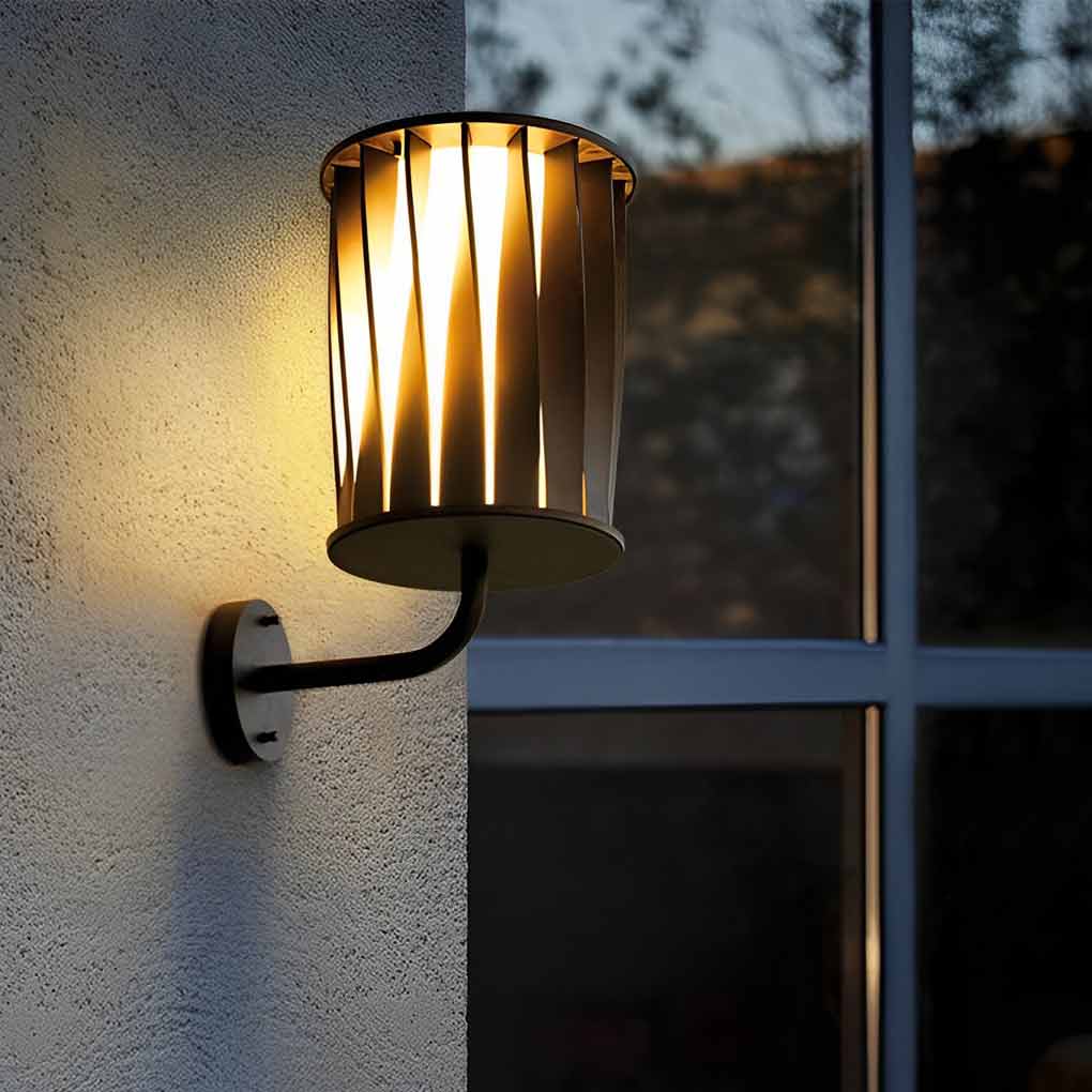 Modern Twisted Aluminum Outdoor Wall Lamp – Waterproof LED Light
