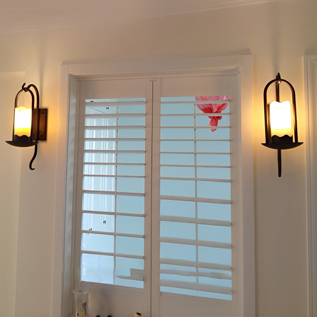 Retro Iron Wall Sconce with Marble-Textured Shade - Black