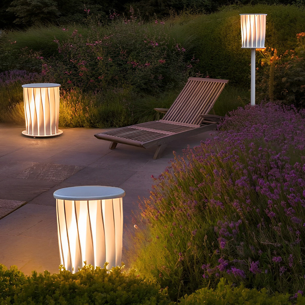 Modern Outdoor Floor Lamp with Rotating Slats & IP65 Waterproof