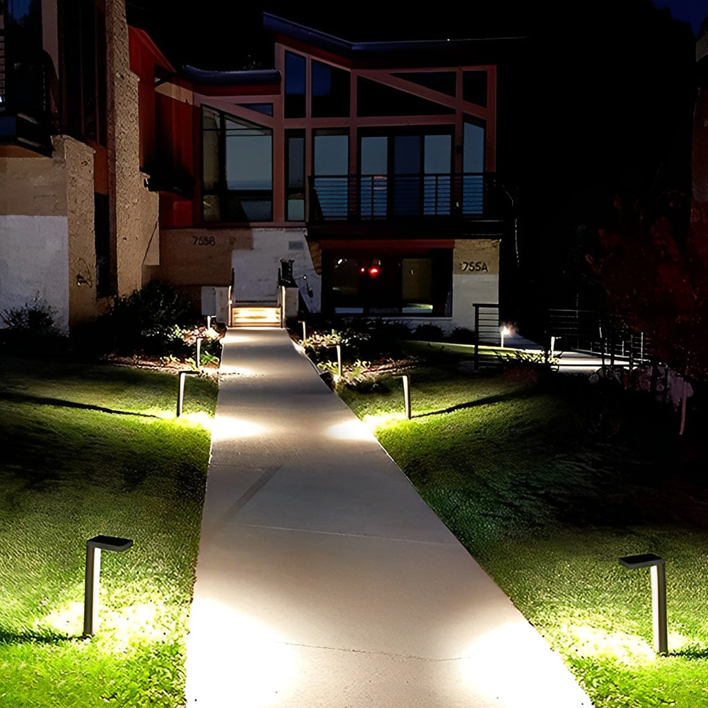 Solar LED Outdoor Lawn Light with Auto On/Off Smart Sensor