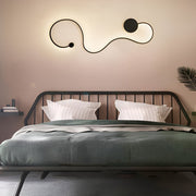 Curved Linear LED Wall Sconce - Modern Black Metal Wall Light